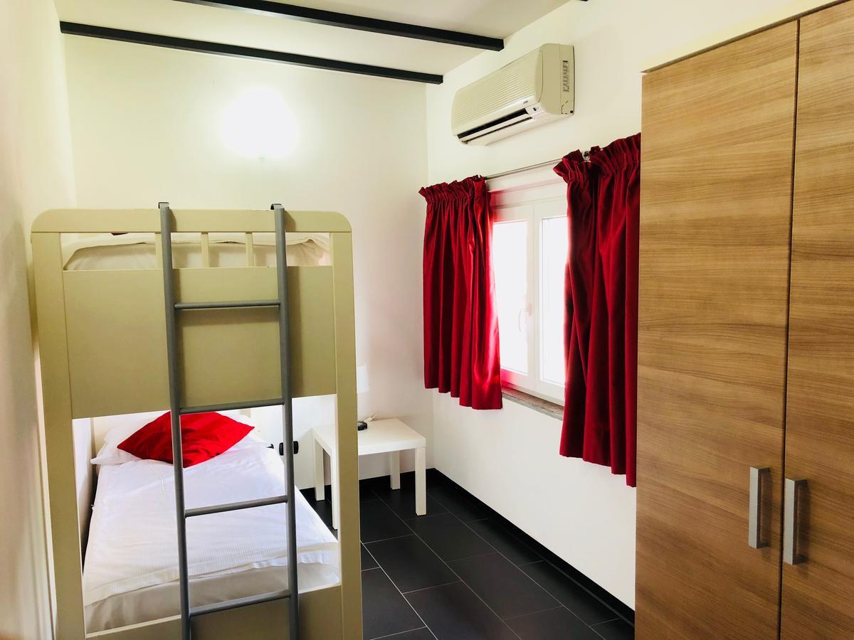 Residence Windsurf Domaso Luaran gambar
